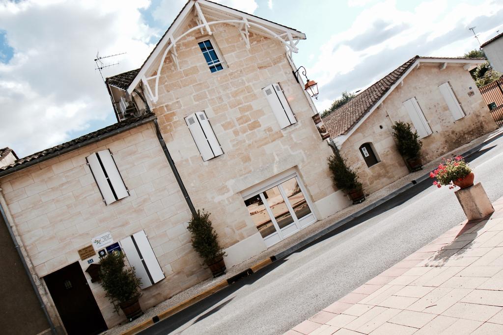 Le Manoir De Marie-Lou Hotel Rauzan Kültér fotó